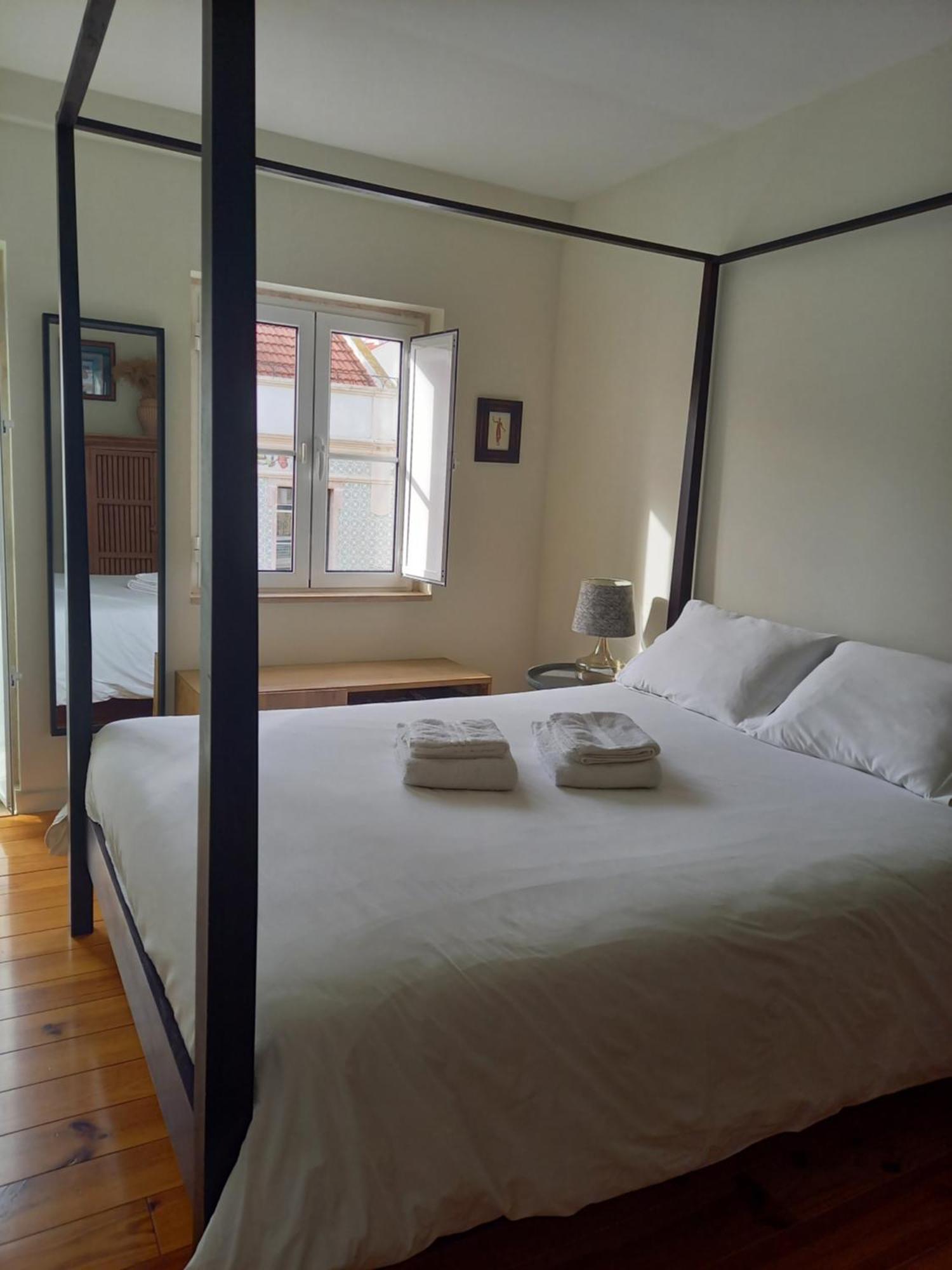 Charme Et Confort Au Coeur De Graca Quarto em Acomodações Particulares *