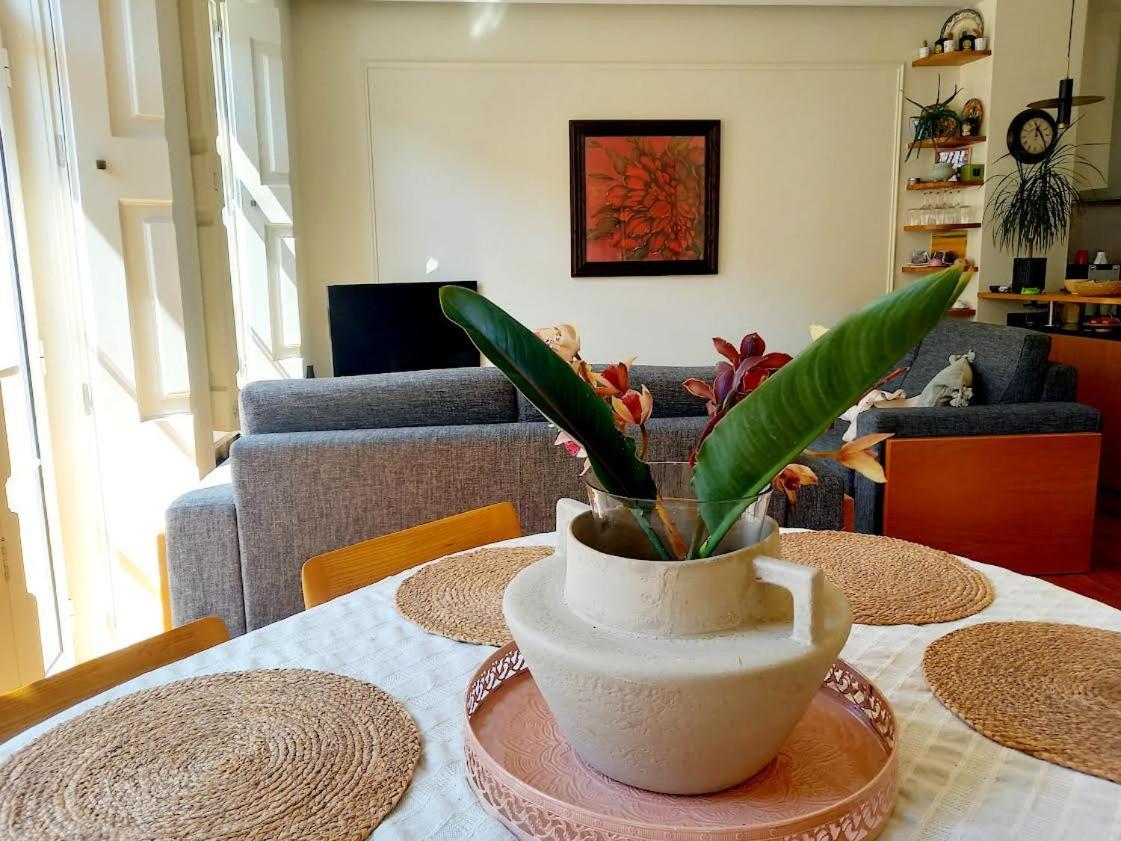 Charme Et Confort Au Coeur De Graca Quarto em Acomodações Particulares *